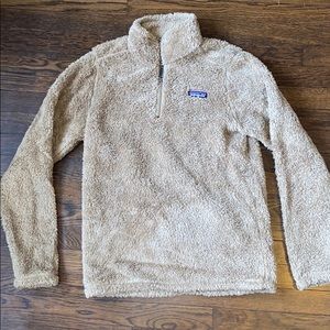 Patagonia fuzzy quarter-zip